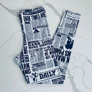 BlackMilk Harry Potter Daily Prophet HWMF Leggings, Size Large